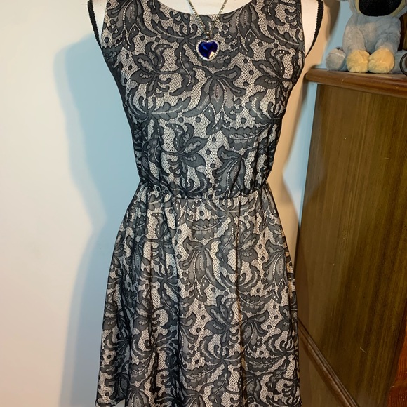 Heart Soul Black Lace Overlay Dress - Picture 2 of 9